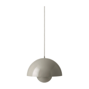 Grande suspension beige Flowerpot VP7 - &tradition - The Cool Republic