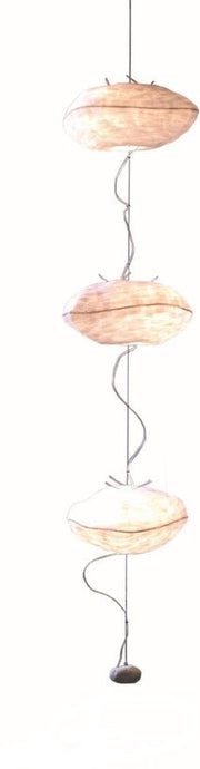 Guirlande suspendue en papier branchement plafond Points de suspension - Céline Wright - The Cool Republic