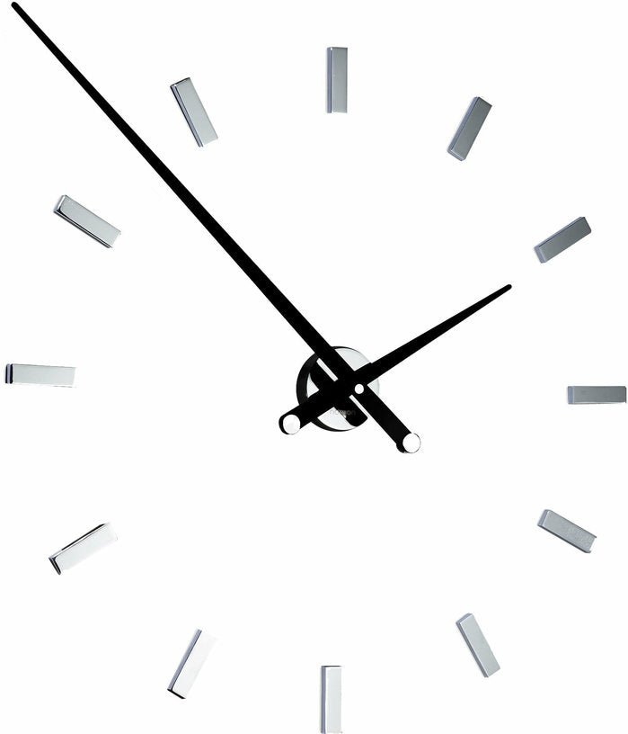 Horloge murale 12 signaux horaires aiguilles noires Tacón L - Nomon - The Cool Republic