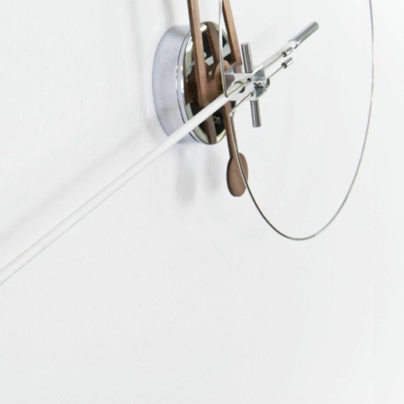 Horloge murale argentée Cris N - Nomon - The Cool Republic