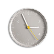 Horloge murale en métal gris 26,5cm - HAY - The Cool Republic