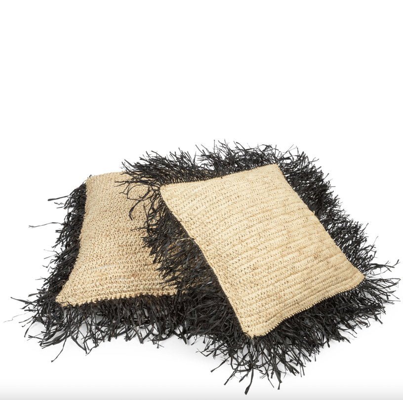 Housse de coussin 60 x 60 cm en Raphia naturel noir - Bazar Bizar - The Cool Republic