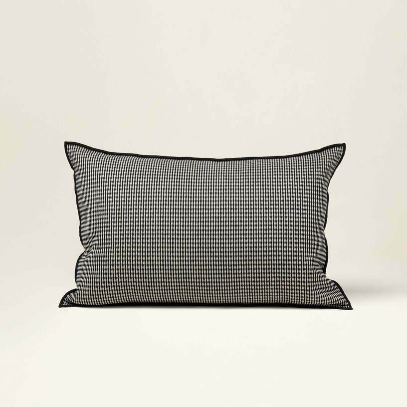 Housse De Coussin Donnie Naturel Et Noir - Madura - The Cool Republic