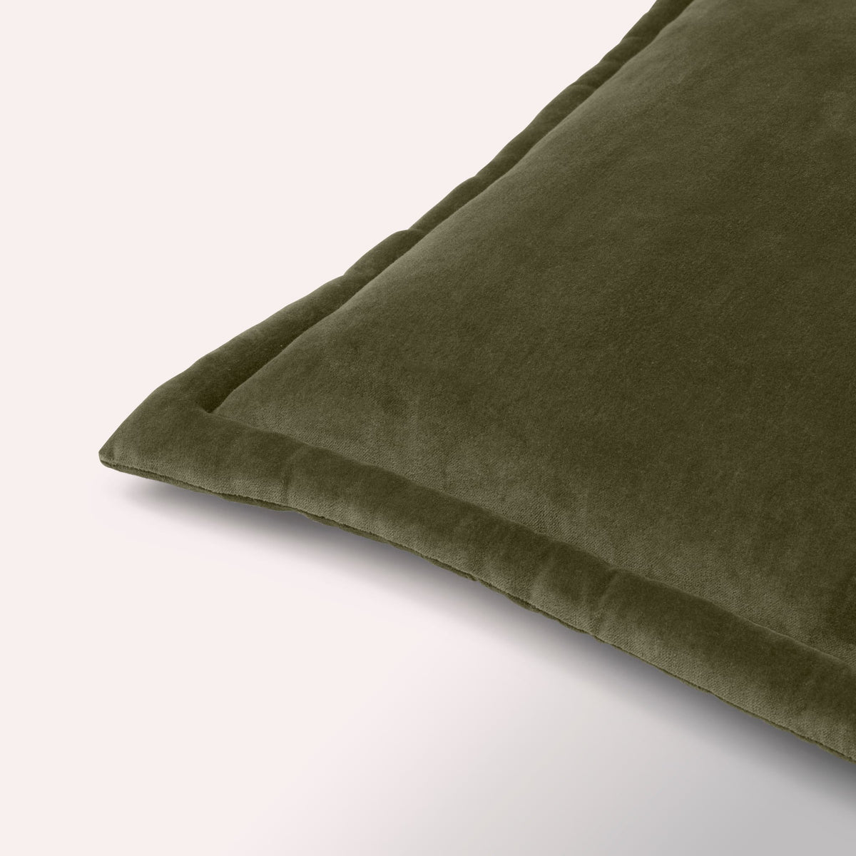 Housse de coussin en coton vert 50x50cm Viola - Broste Copenhagen — vue 6