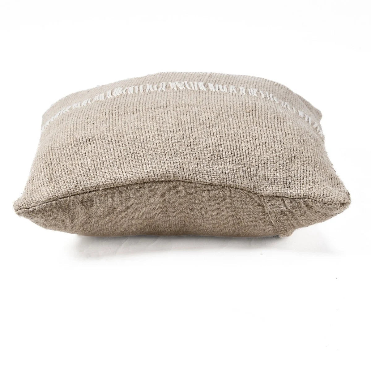 Housse de coussin en lin 50x50cm Stitch - Bazar Bizar - The Cool Republic