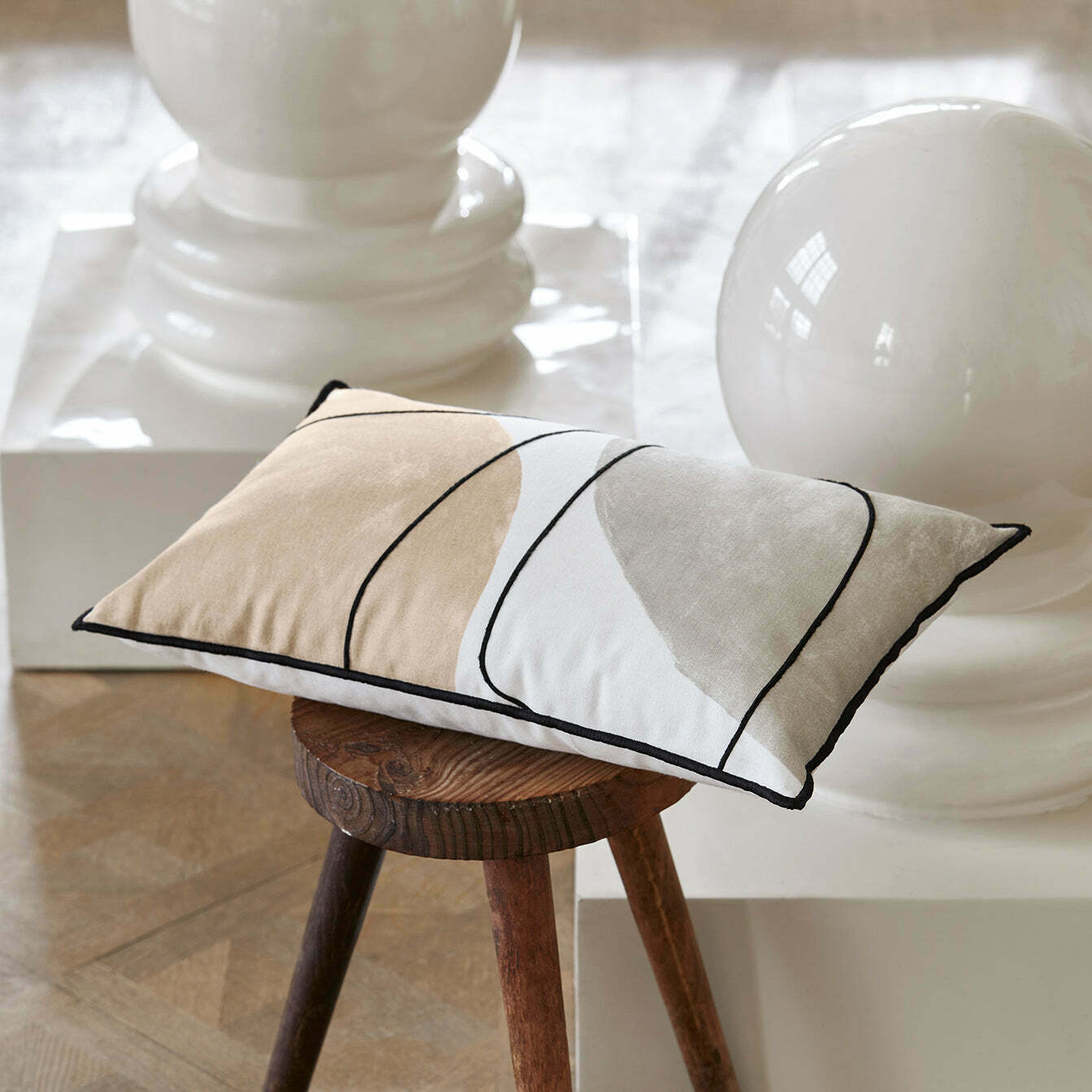 Housse De Coussin Ito Écru Multicolore - Madura - The Cool Republic