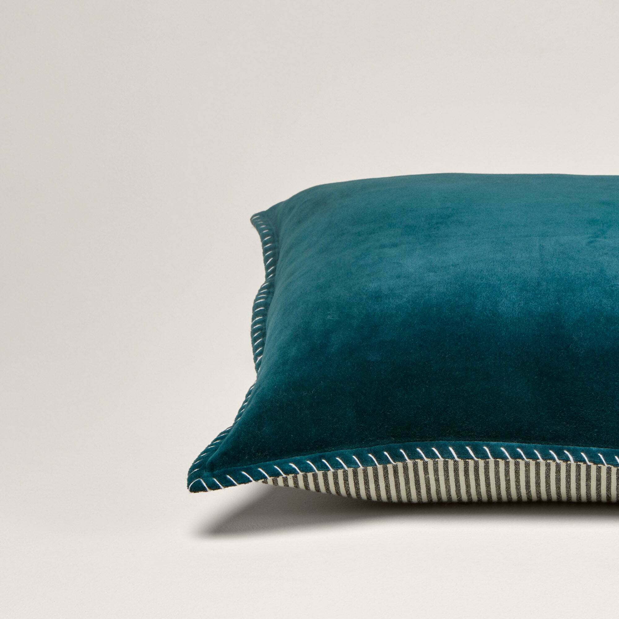 Housse De Coussin Malo Bleu Pétrole - Madura - The Cool Republic