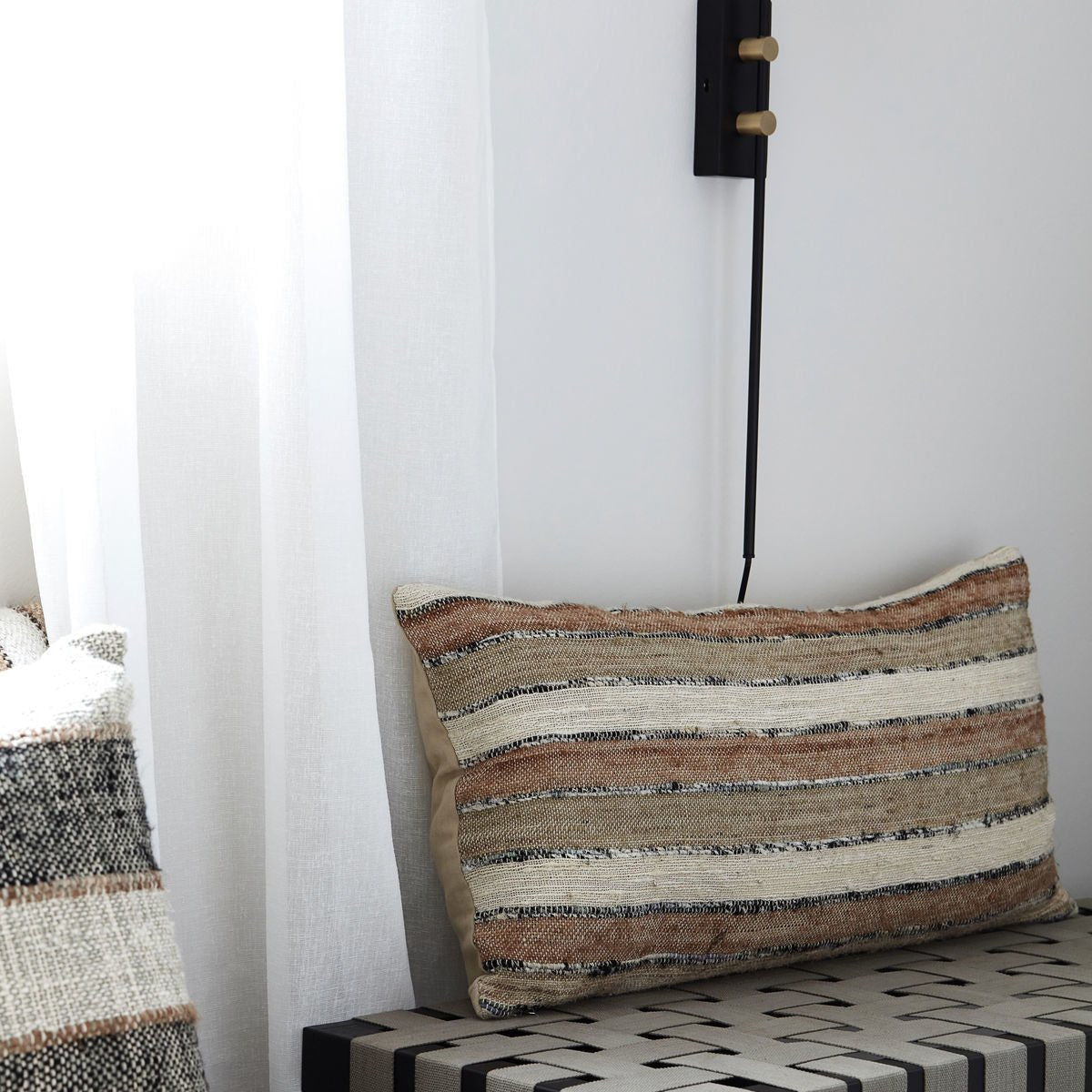 Housse de coussin orange Linn - House Doctor - The Cool Republic