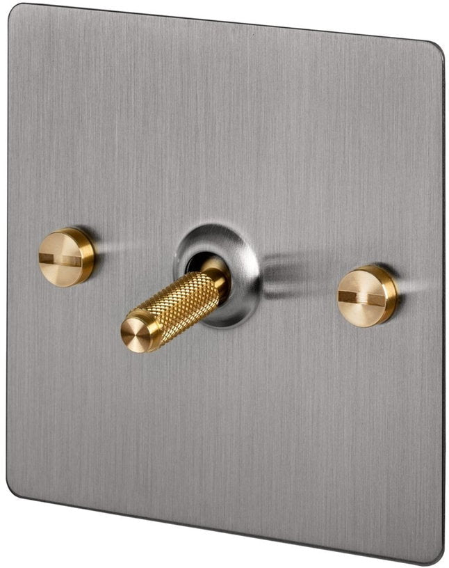 Interrupteur en acier inoxydable argent et doré uk Toggle 1G - Buster+Punch - The Cool Republic