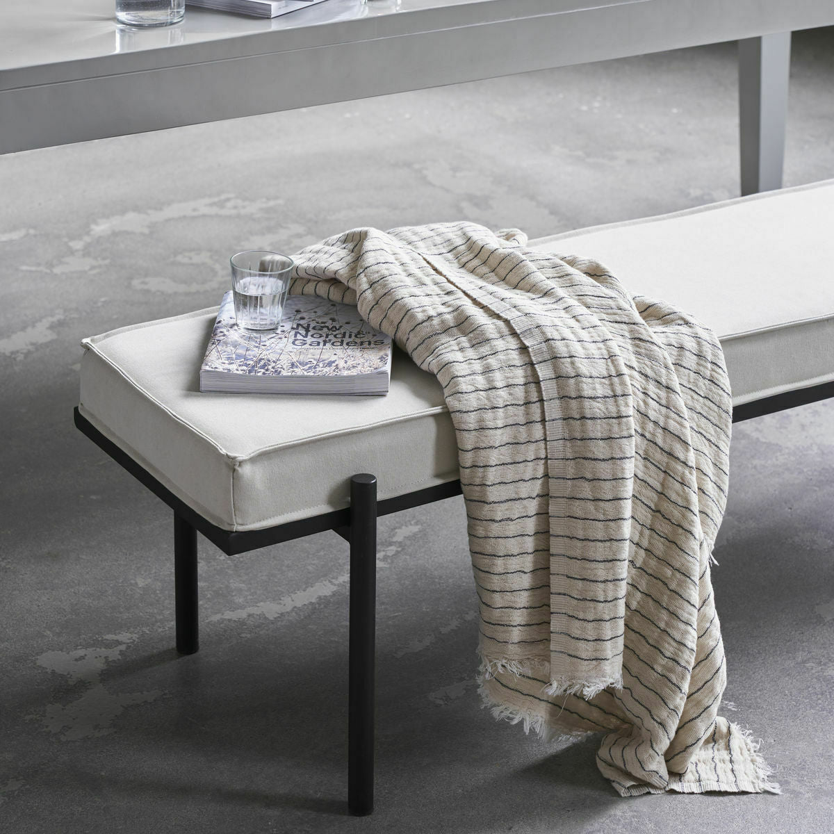 Jeté Hdalice Stripe Gris Foncé - House Doctor