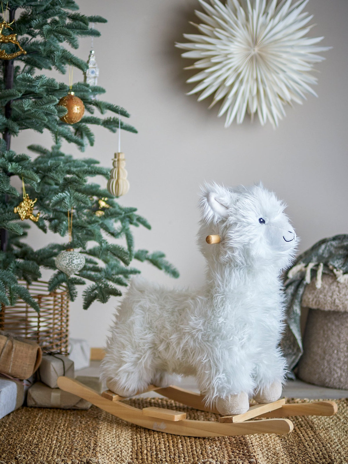 Lama rocking toy in white fabric Kinto - Bloomingville mini - The Cool Republic