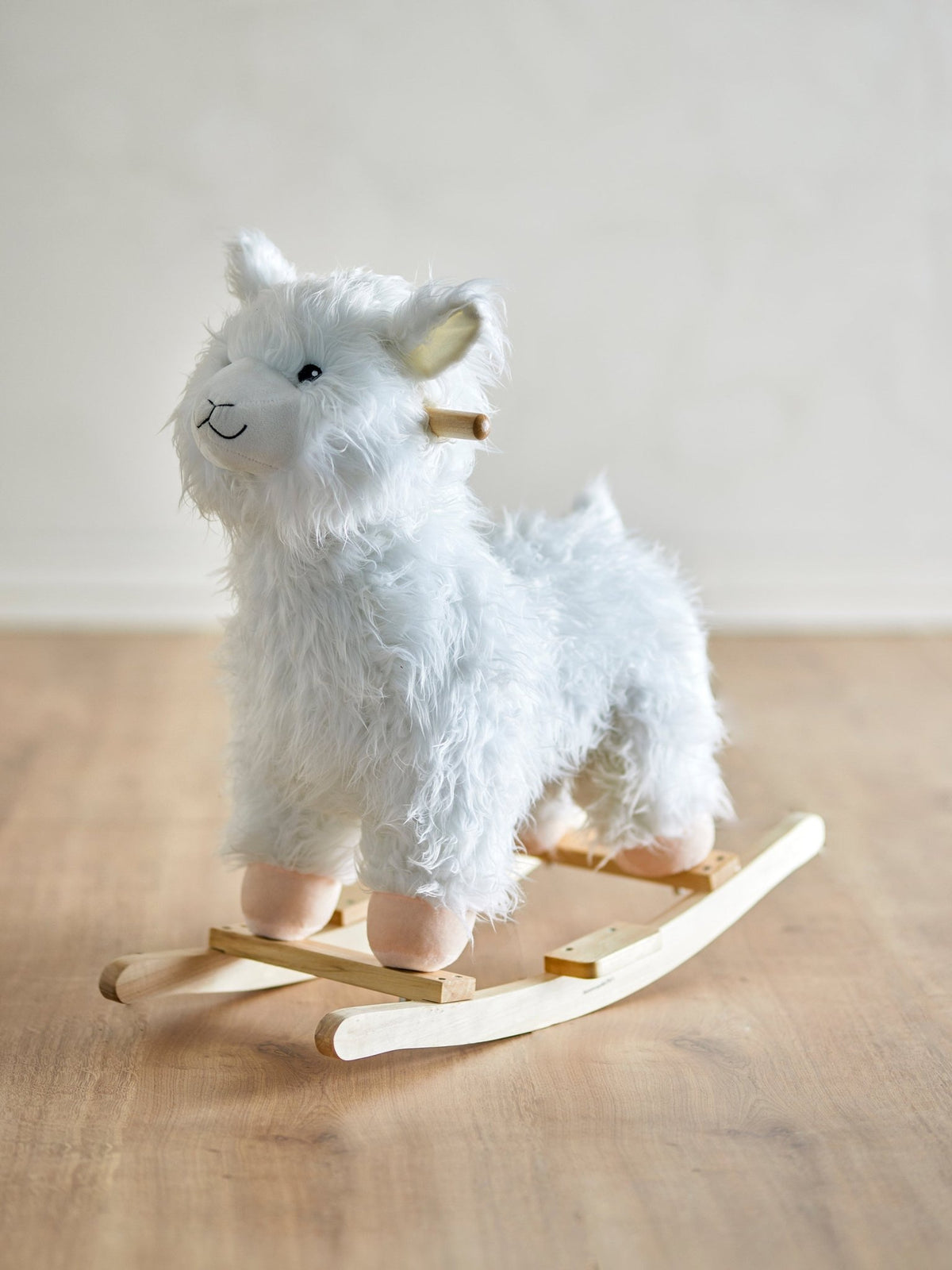 Lama rocking toy in white fabric Kinto - Bloomingville mini - The Cool Republic