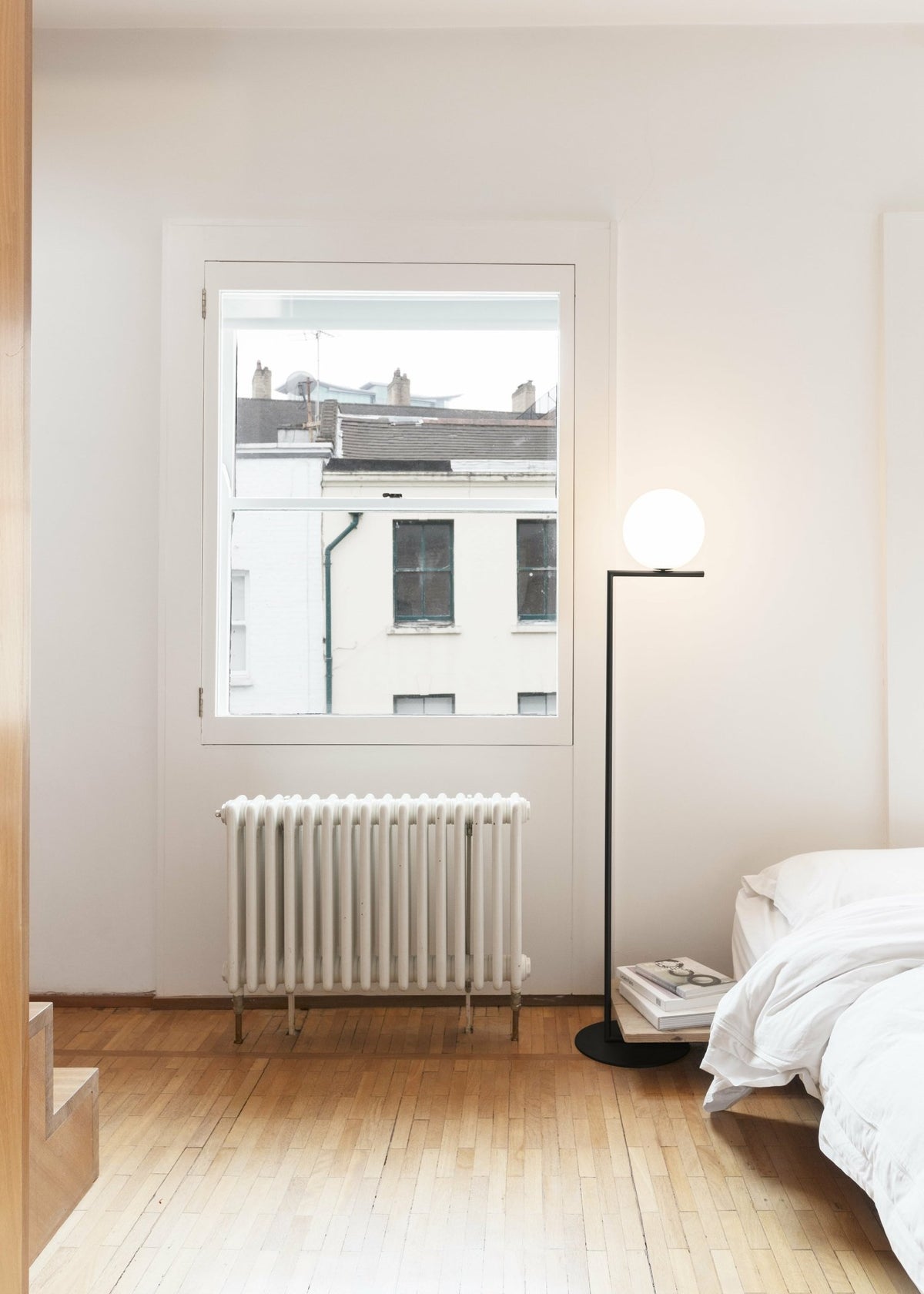Lampadaire design en acier noir 135 cm IC - Flos - The Cool Republic
