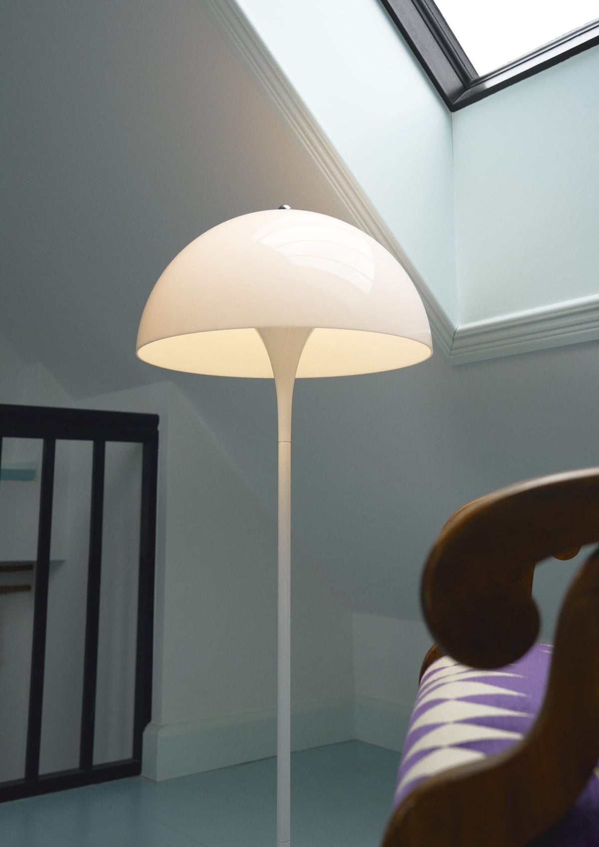 Lampadaire design en acrylique opalisé blanc 40x103,5cm Panthella - Louis Poulsen — vue 11
