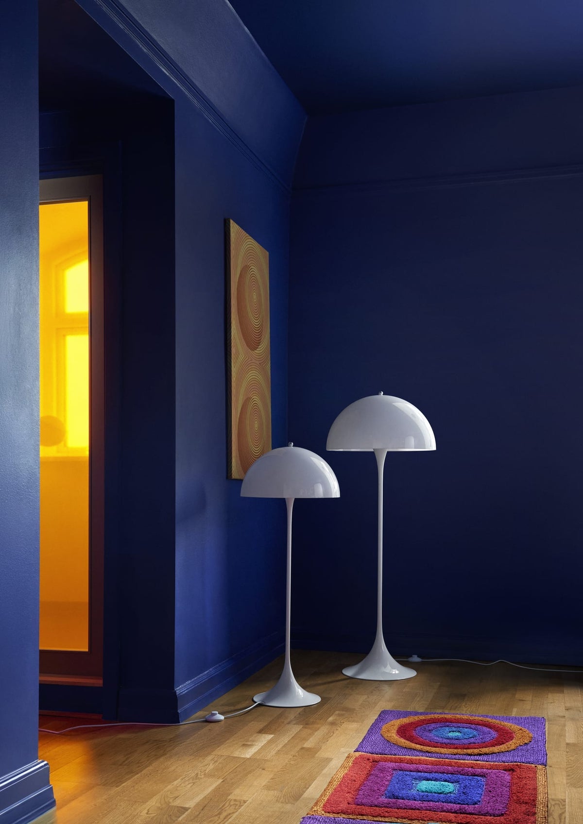 Lampadaire design en acrylique opalisé blanc 40x103,5cm Panthella - Louis Poulsen — vue 24
