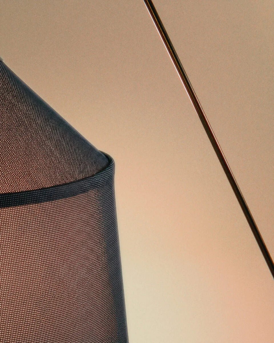 Lampadaire d'extérieur en acier et textile bleu Jaima - Marset - The Cool Republic