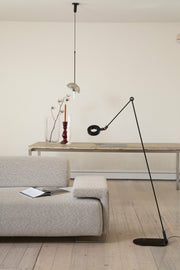 Lampadaire en aluminium noir 125 cm L'amica - Martinelli Luce - The Cool Republic