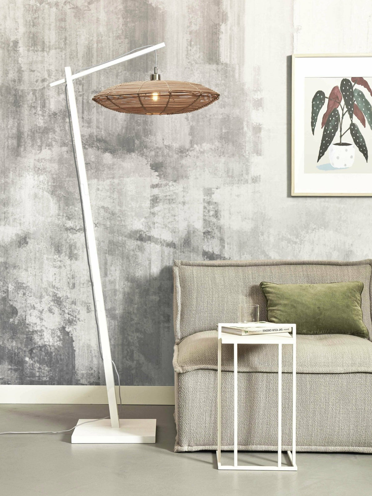Lampadaire en bambou blanc avec abat-jour en bois naturel 176x55 cm Tanami - Good & Mojo - The Cool Republic