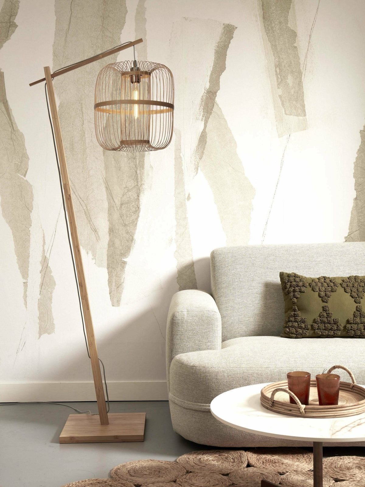 Lampadaire en bambou naturel avec abat-jour en bois naturel 176x38 cm Hokkaido - Good & Mojo - The Cool Republic