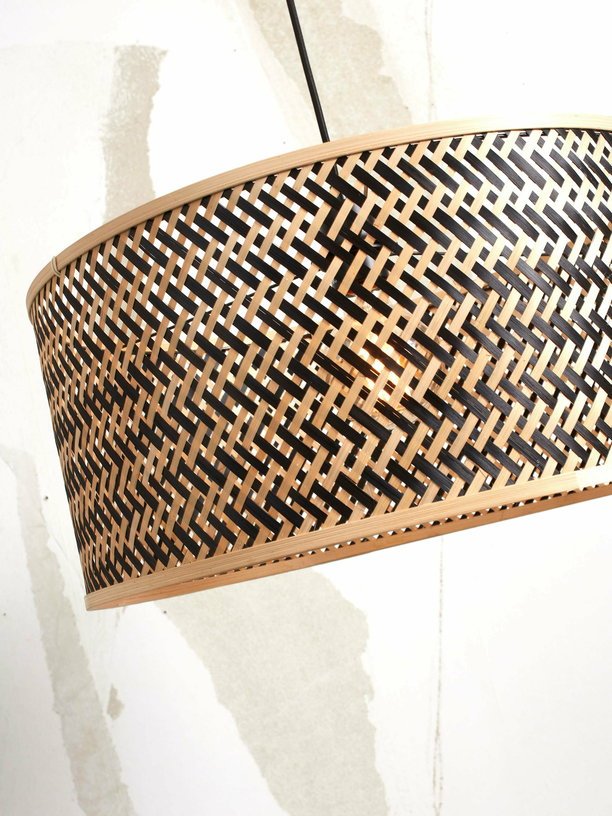 Lampadaire en bambou naturel avec abat-jour en bois noir et naturel 150x32 cm Java - Good & Mojo - The Cool Republic