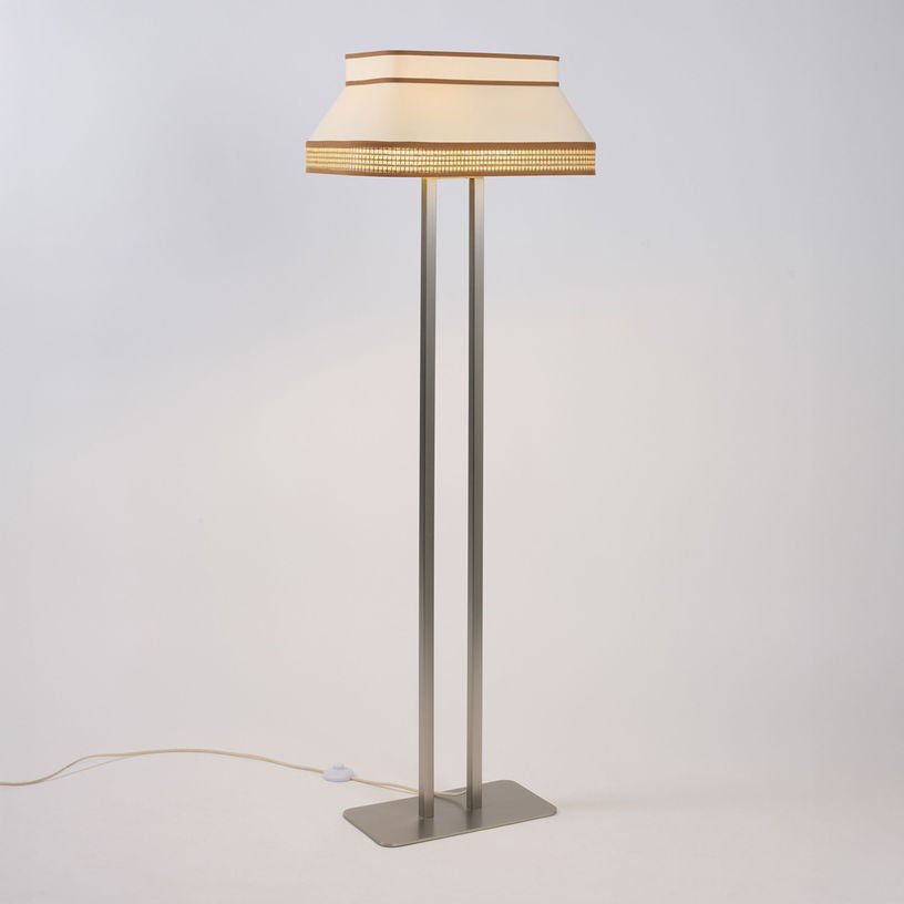 Lampadaire en coton et papier beige crème Square - Market Set - The Cool Republic