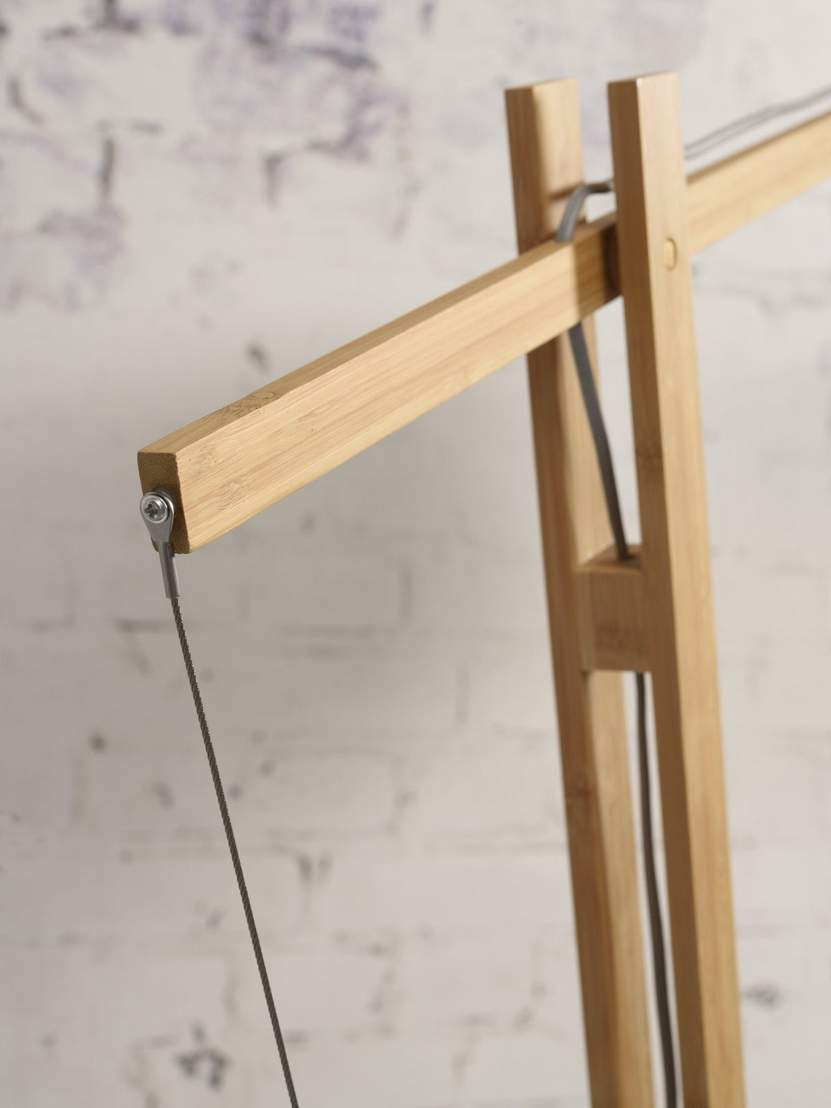 Lampadaire gris en bambou et lin Montblanc - Good & Mojo - The Cool Republic