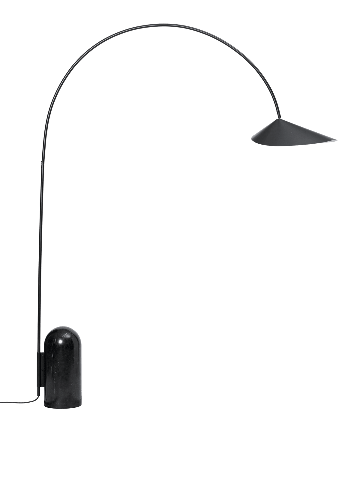 Lampadaire incurvé en marbre et acier noir Arum - Ferm Living - The Cool Republic