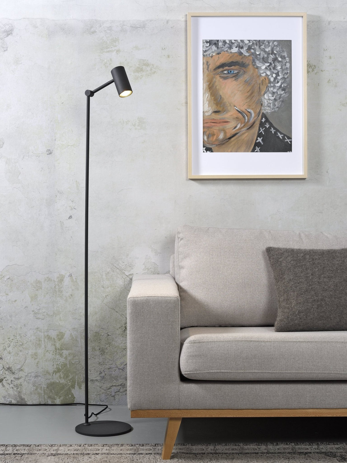 Lampadaire led en fer noir 133cm Montreux - It's about Romi - The Cool Republic