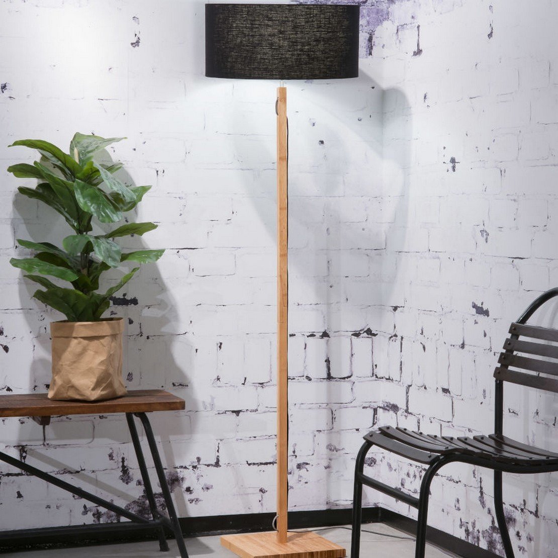 Lampadaire noir Fuji - Good & Mojo - The Cool Republic