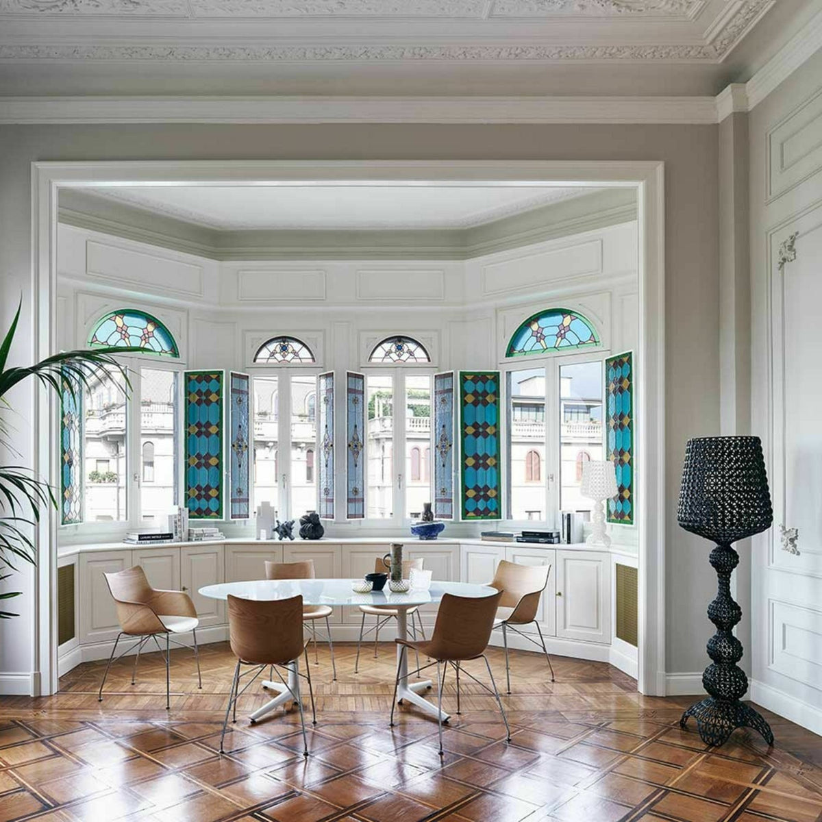 Lampadaire noir Kabuki - Kartell - The Cool Republic