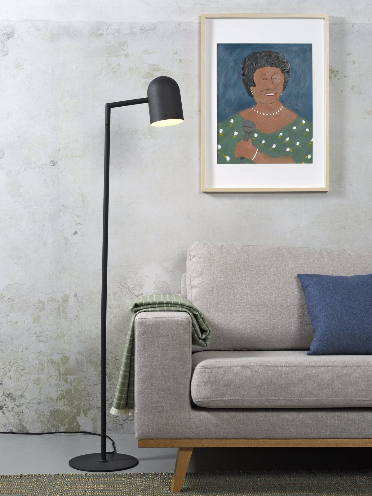 Lampadaire noir Marseille - It's about Romi - The Cool Republic