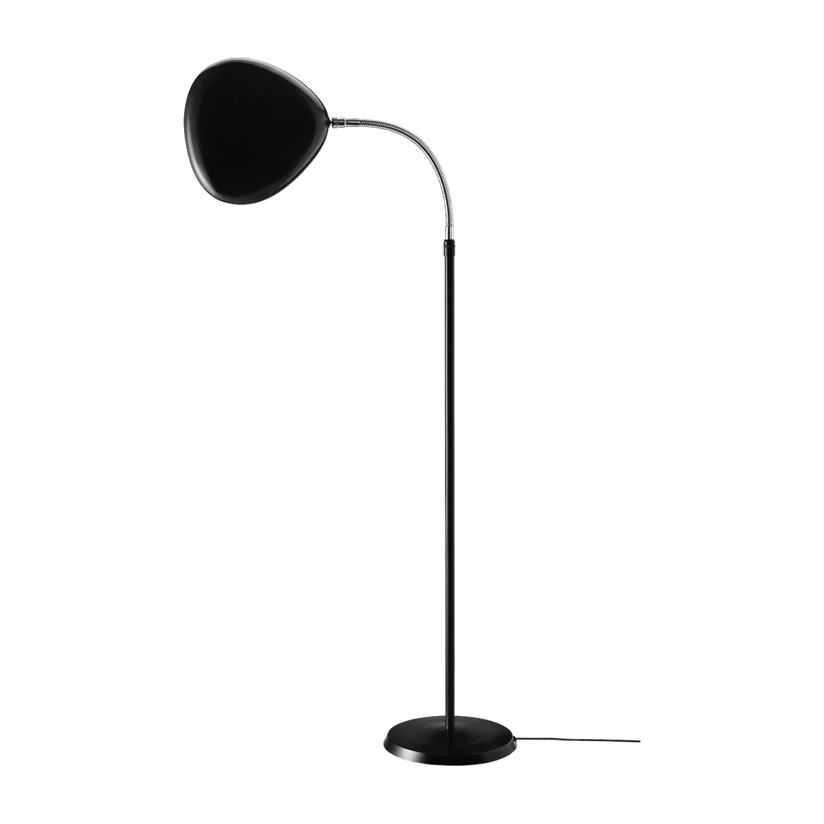 Lampadaire noire base argenté en laiton - Gubi - The Cool Republic