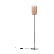 Lampadaire rose métallique Gople - Artemide - The Cool Republic