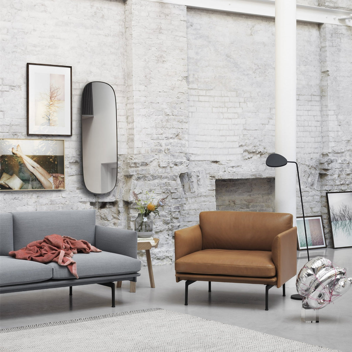 Lampadaire rouge foncé Leaf - Muuto - The Cool Republic