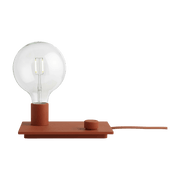 Lampe à poser à intensité variable rouge Control - Muuto - The Cool Republic