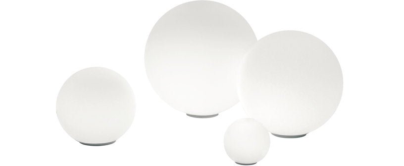 Lampe à poser blanche 14 cm Dioscuri - Artemide - The Cool Republic
