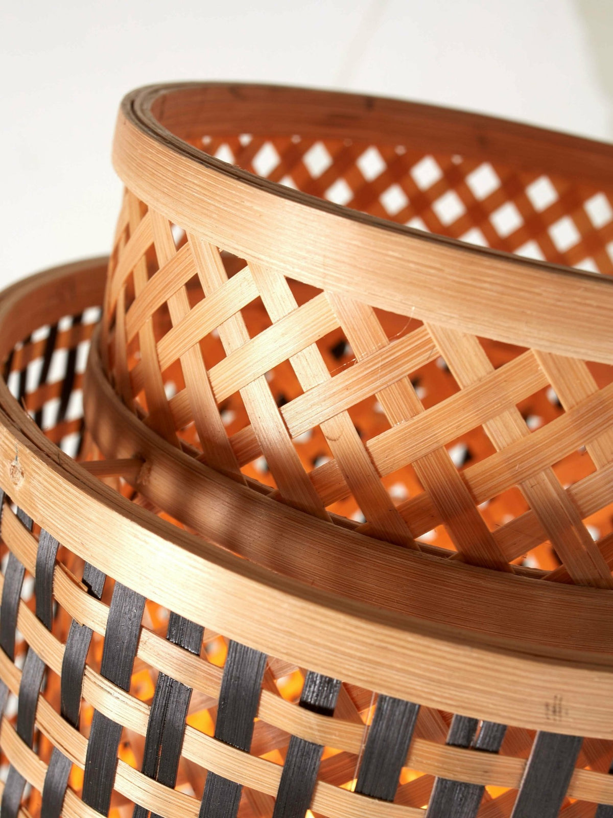 Table Lamp Bhutan Bamboo Bl. H.40Cm/Shade Round 25X20Cm Bl/Nat. - Good & Mojo - The Cool Republic