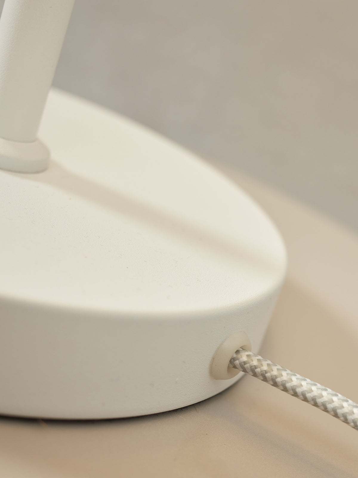 Lampe à poser Iron Porto L White - it's about RoMi