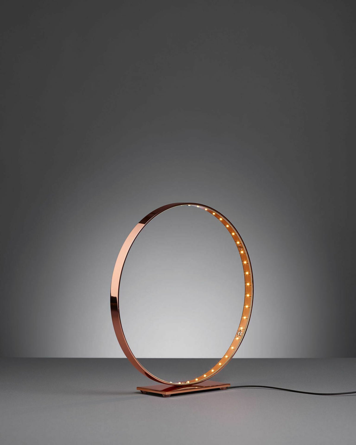 Lampe à poser LED cuivre Prestige brillant Micro - Le Deun - The Cool Republic