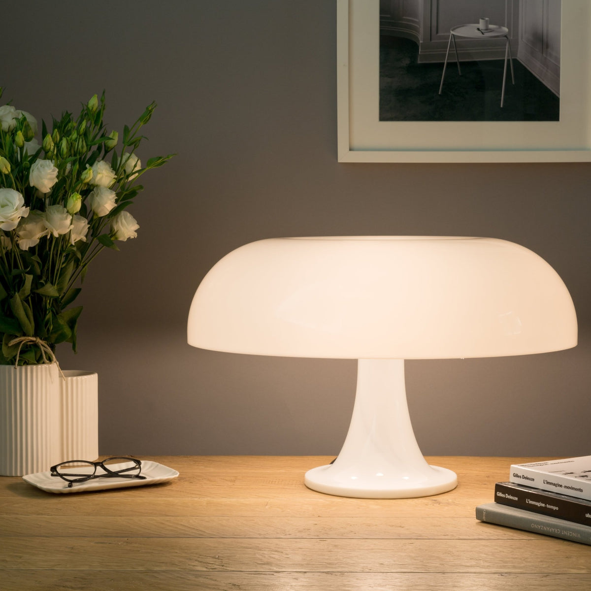 Lampe à poser orange 34x54cm Nesso - Artemide - The Cool Republic