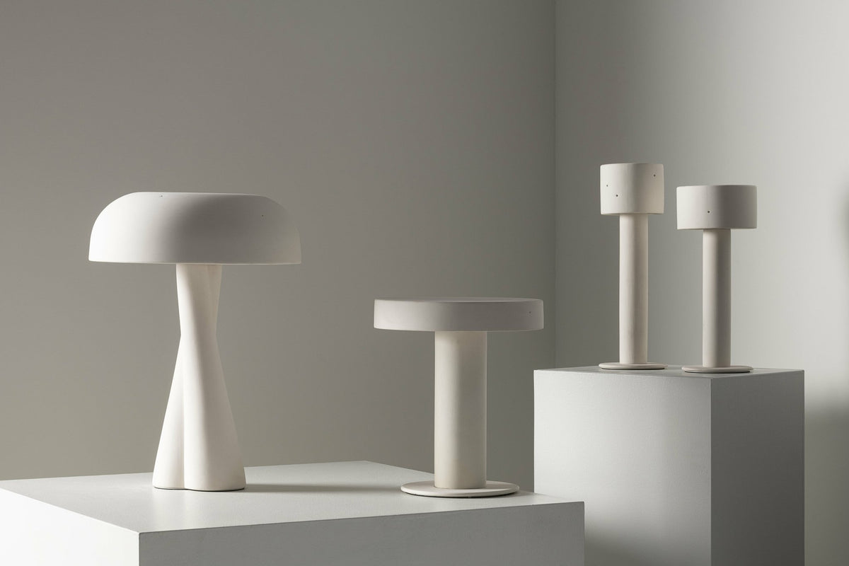 Lampe à table en grès beige 14,5 x 34,5 cm Clara 02 - Serax - The Cool Republic