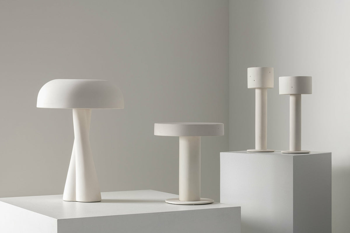 Lampe à table en grès beige 33 x 51,5 cm Paulina 04 - Serax - The Cool Republic