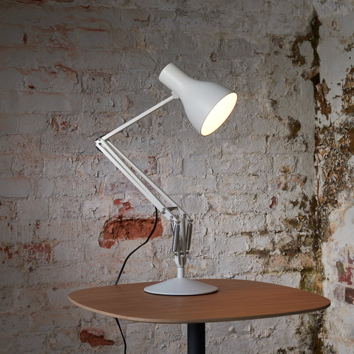 Lampe de bureau en aluminium blanc Type 75 - Anglepoise - The Cool Republic