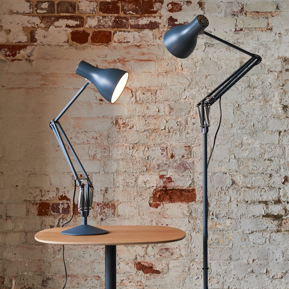 Lampe de bureau en aluminium gris Type 75 - Anglepoise - The Cool Republic