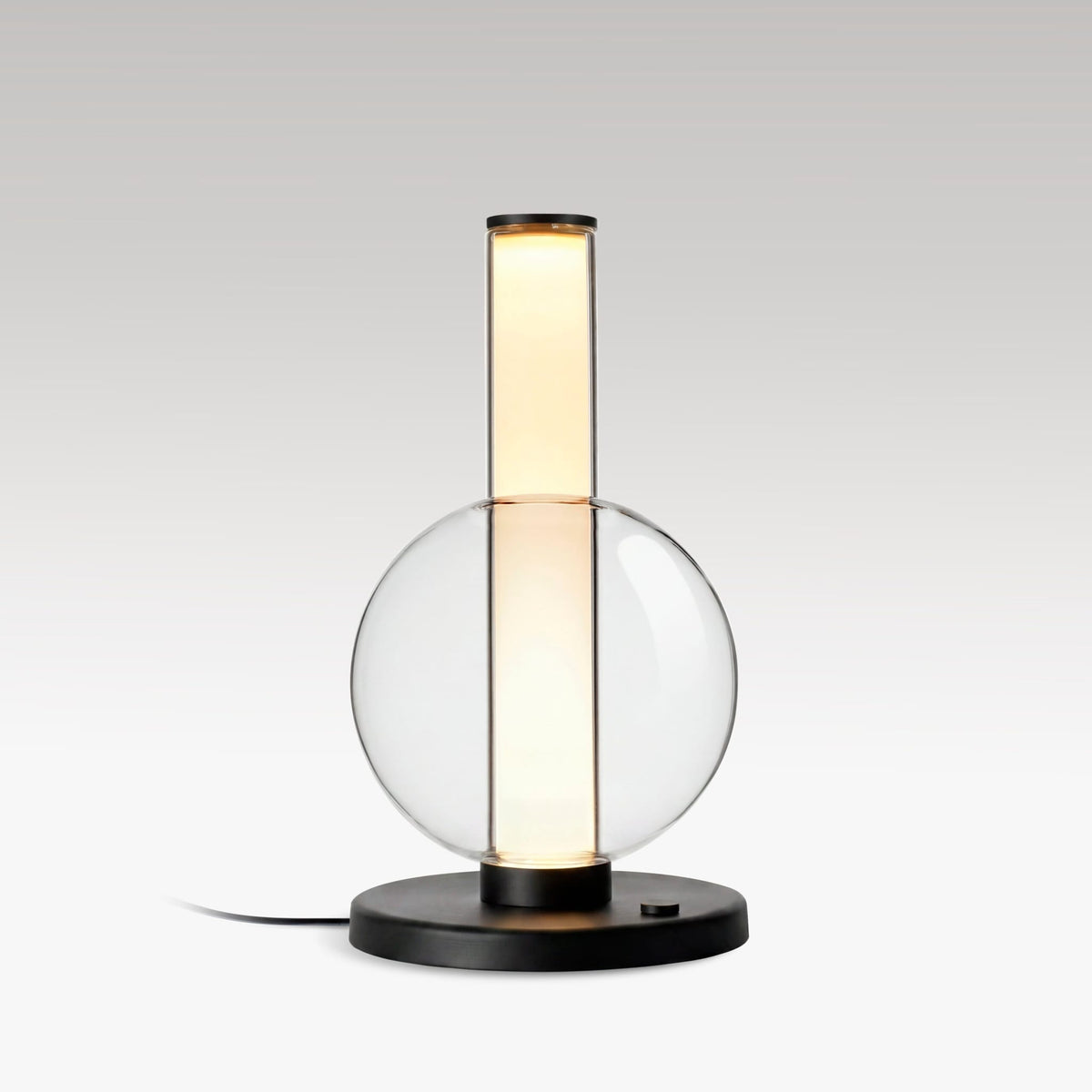 Lampe de chevet en verre soufflé noir 16,5x24,3cm Fragile - Marset - The Cool Republic