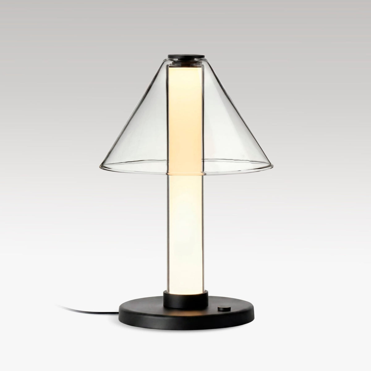 Lampe de chevet en verre soufflé noir 16,5x24,3cm Fragile - Marset - The Cool Republic