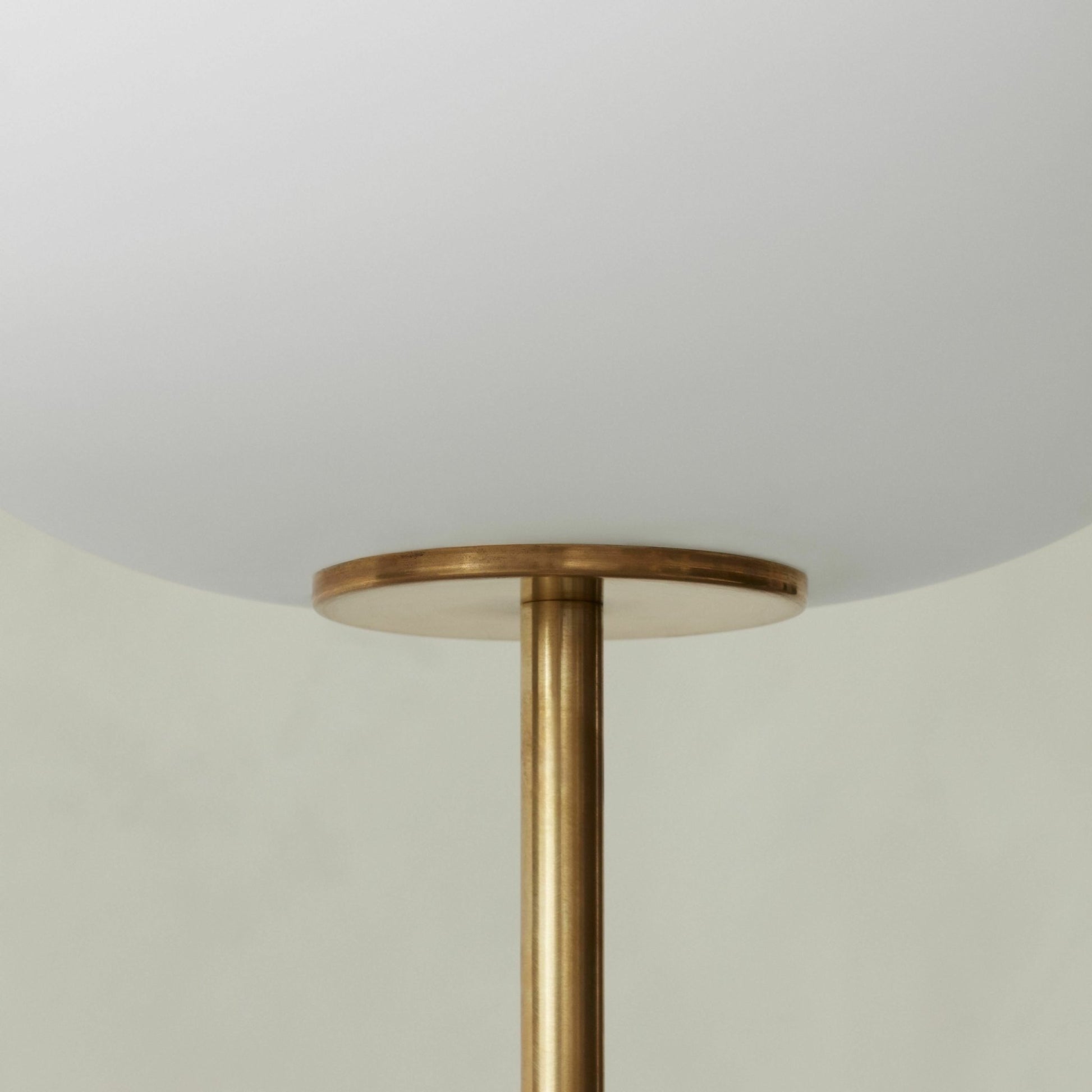 Lampe de sol beige JWDA - Audo - The Cool Republic