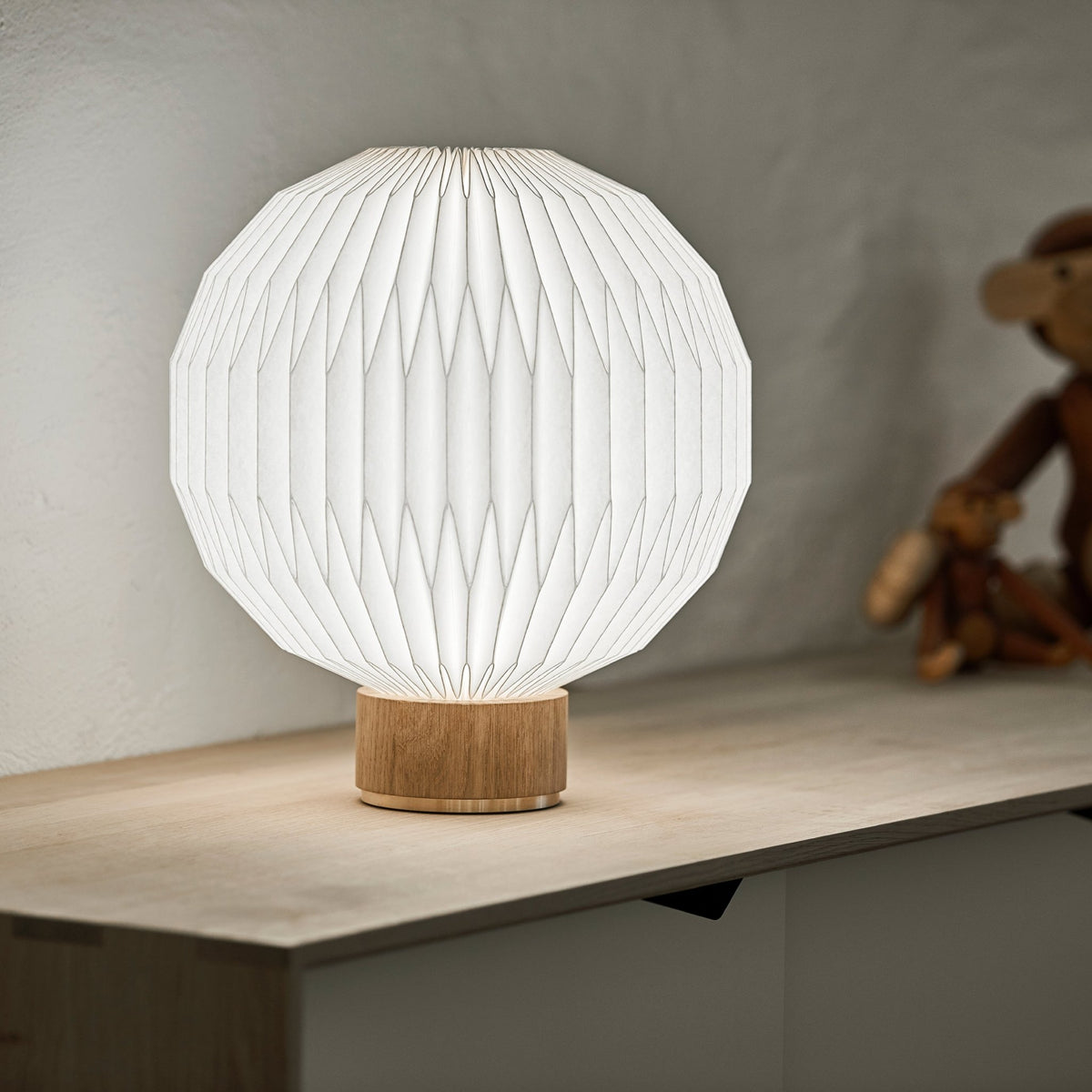 Lampe de table 33 cm Modèle 375 - Le Klint - The Cool Republic