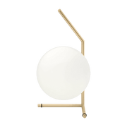 Lampe de table basse design en laiton IC - Flos - The Cool Republic