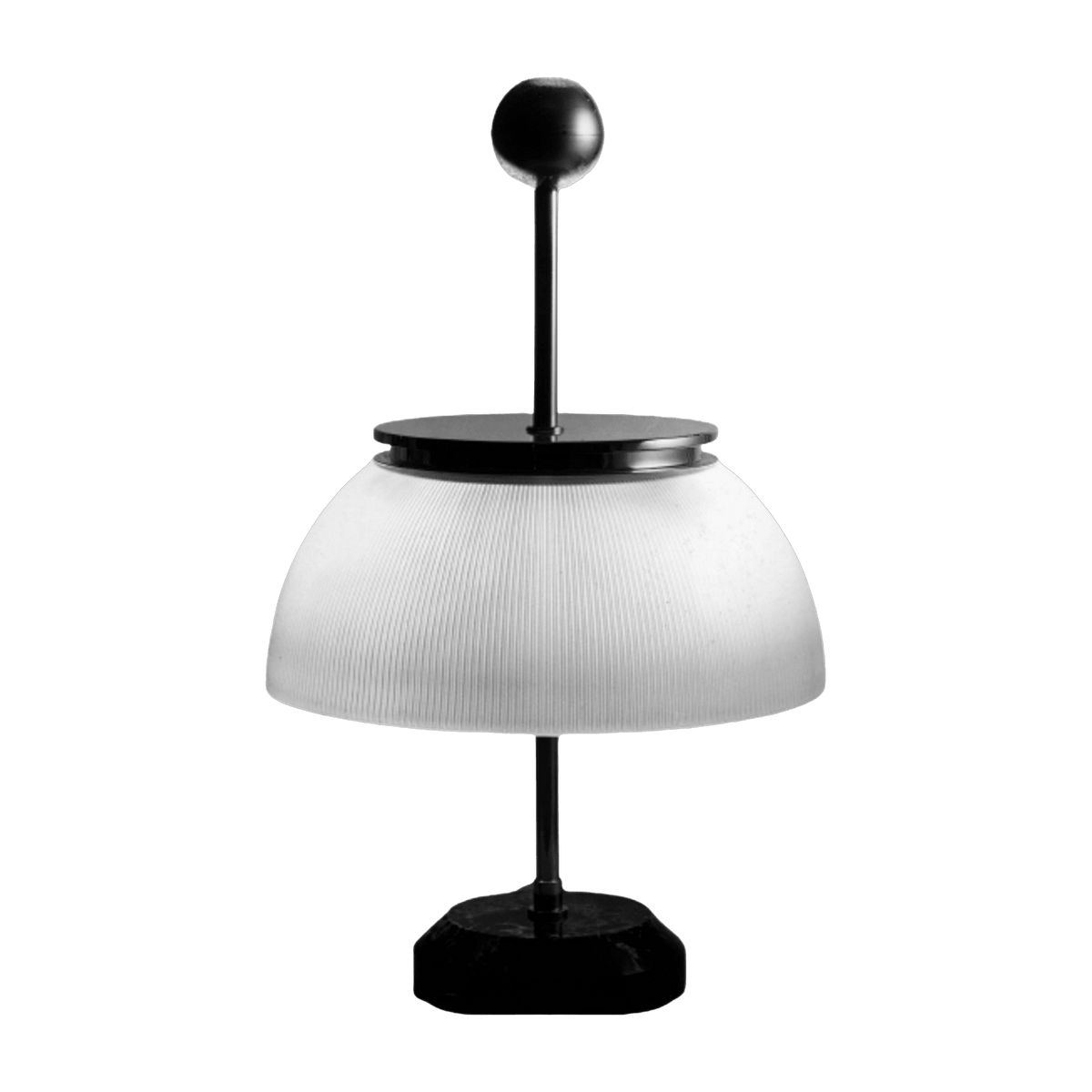 Lampe de table blanche Alpha - Artemide - The Cool Republic